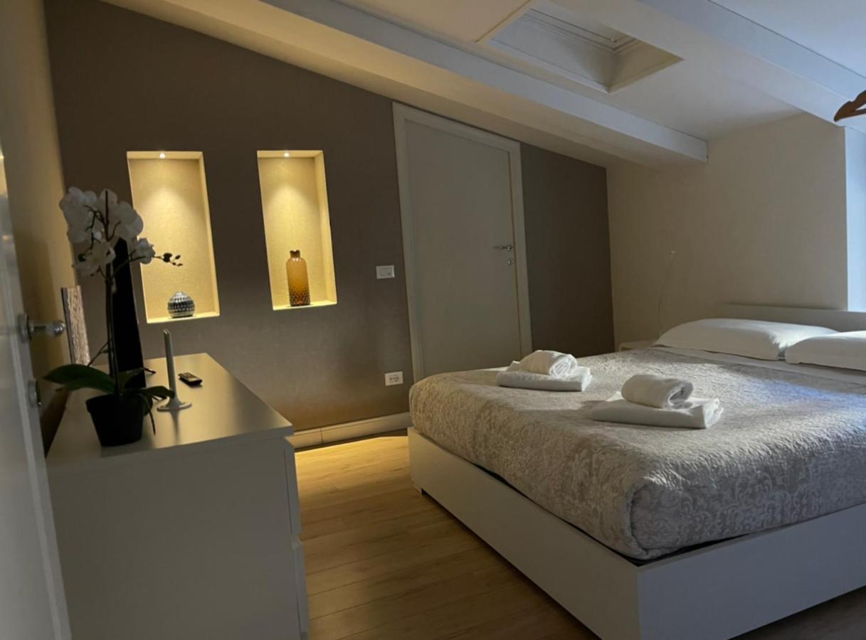 Luxury Apartment In City Center Florenţa Exterior foto