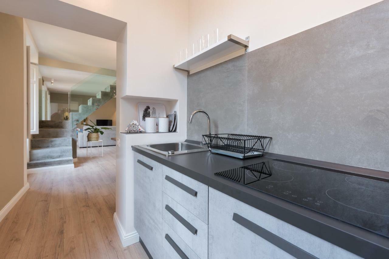 Luxury Apartment In City Center Florenţa Exterior foto
