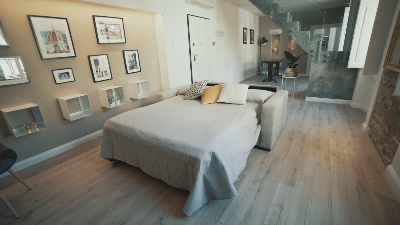 Luxury Apartment In City Center Florenţa Exterior foto